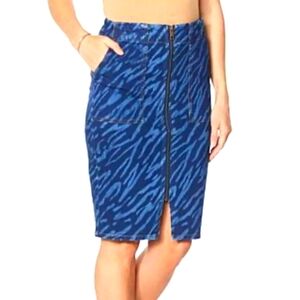 G by GIULIANA Zip Front Print Denim Skirt